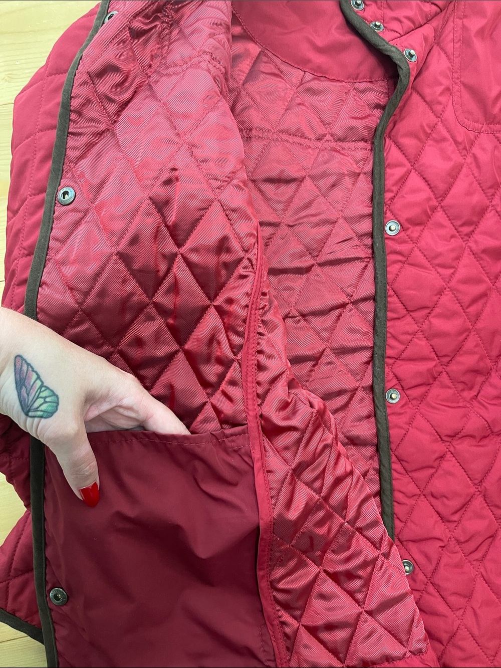 Lands’ End Cranberry Red Diamond Quilted Barn Jacket, Dark Brown Trim - Size L - Picture 14 of 16